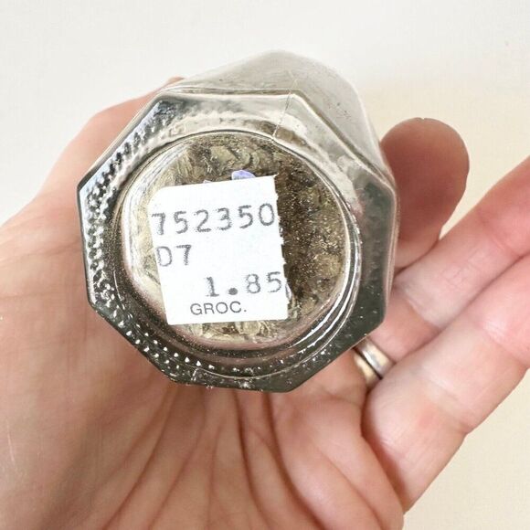 Vintage McCormick Spice Jars Green Lid TARRAGON LEAVES Kitchen Decor Staging - Picture 5 of 7